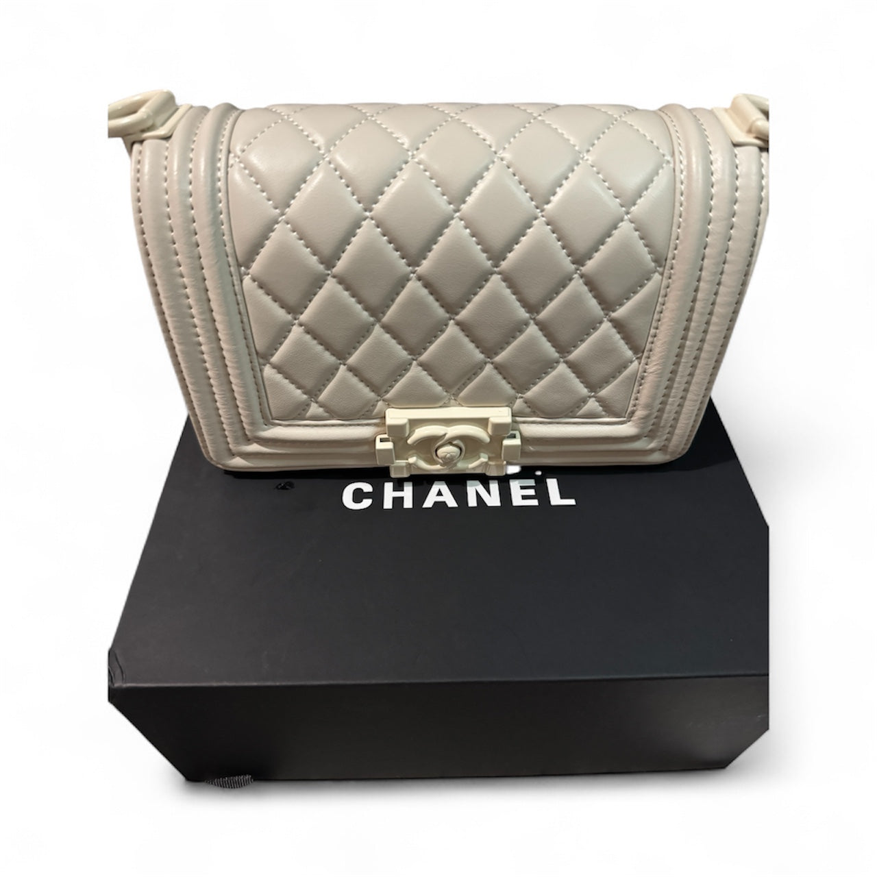 Chanel Tom Boy Bag (2 Colours)