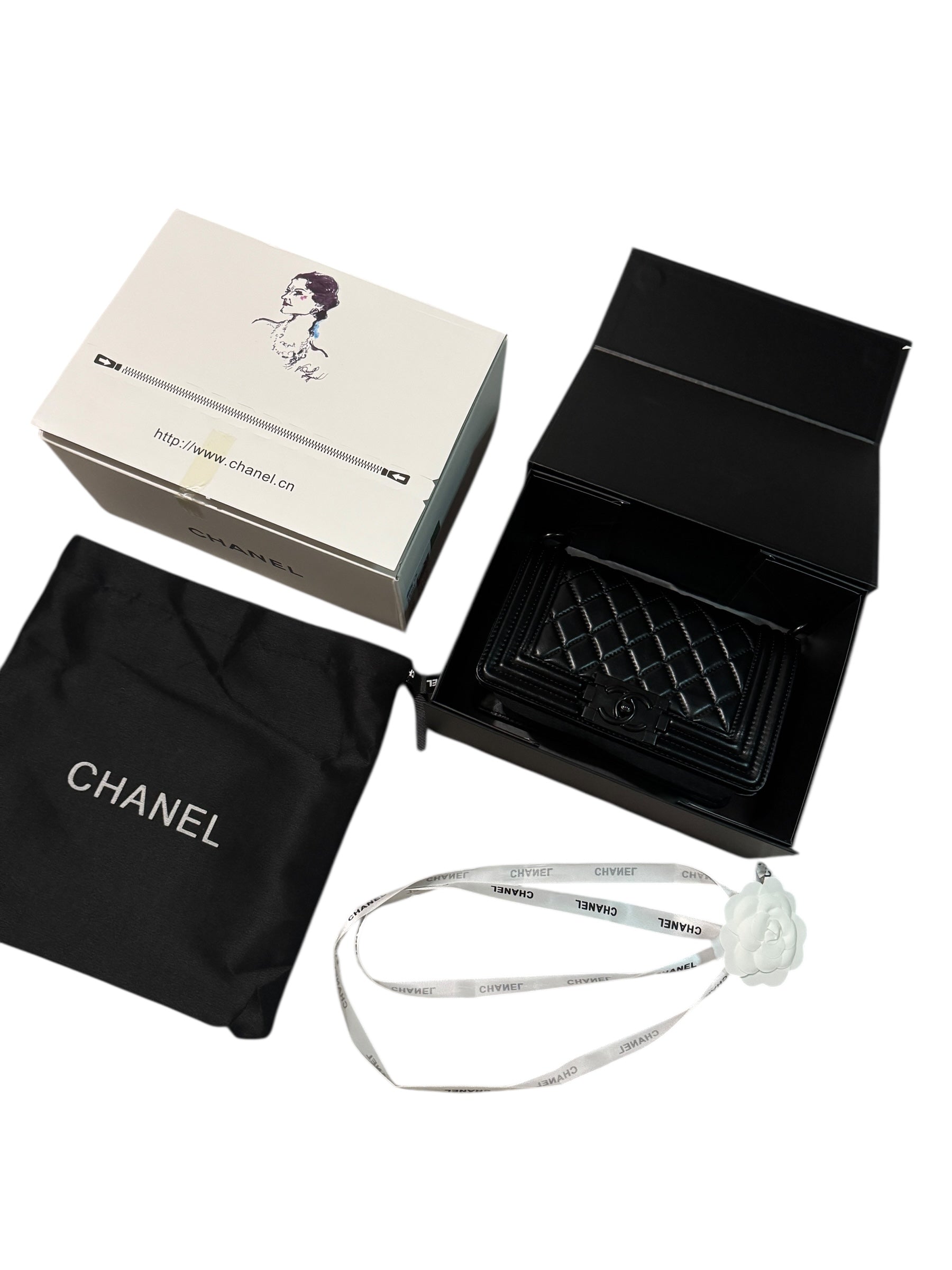 Chanel Tom Boy Bag (2 Colours)